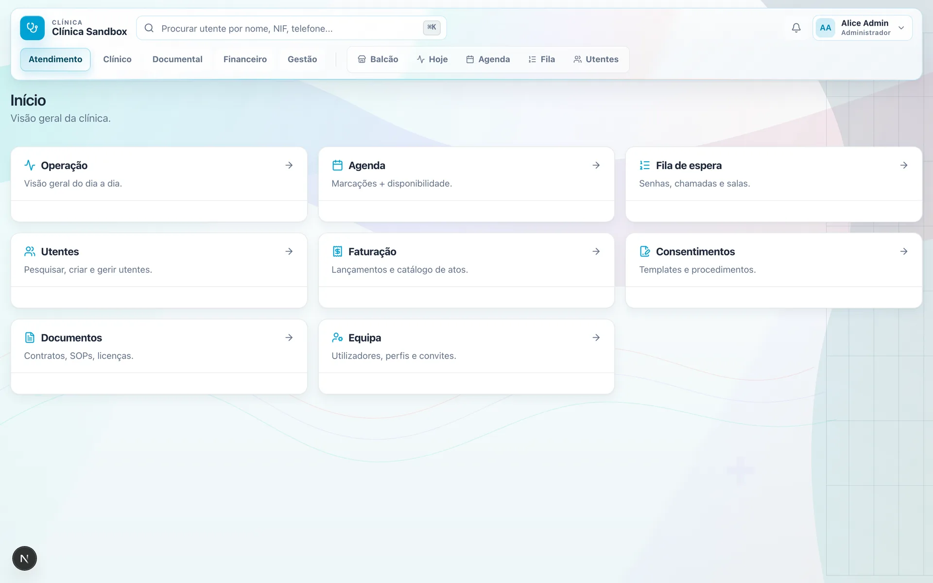 Vista inicial da app — atalhos rápidos para agenda, fila, utentes, faturação, consentimentos, documentos e equipa