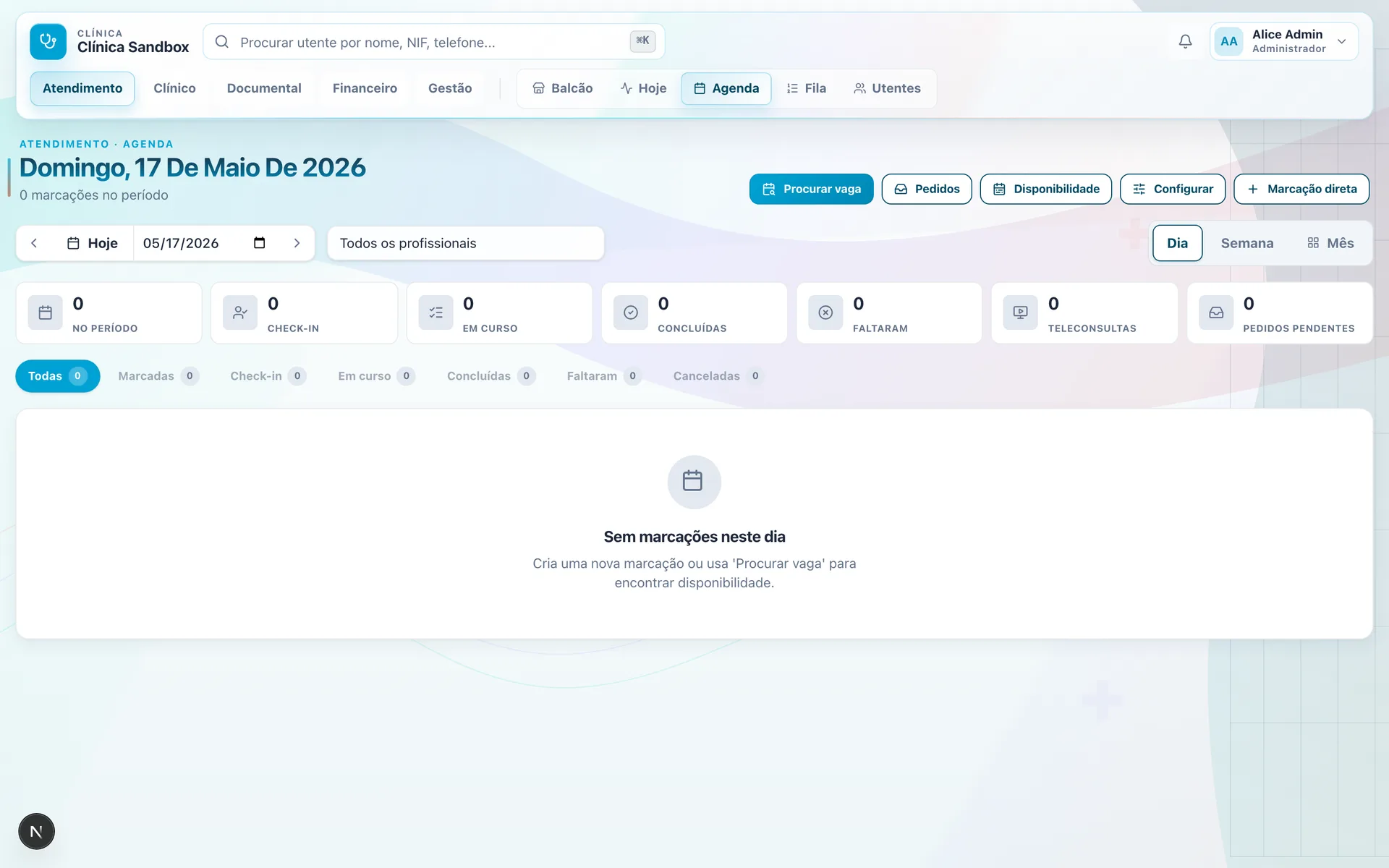 Vista da agenda com filtros por profissional, KPIs do dia e estado de cada marcação
